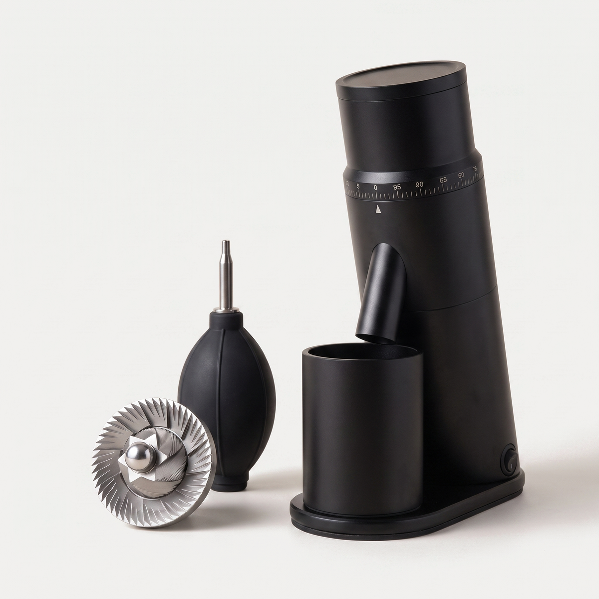 CAFOVO G1048C in black with the conical burr and air blower supplied in the box