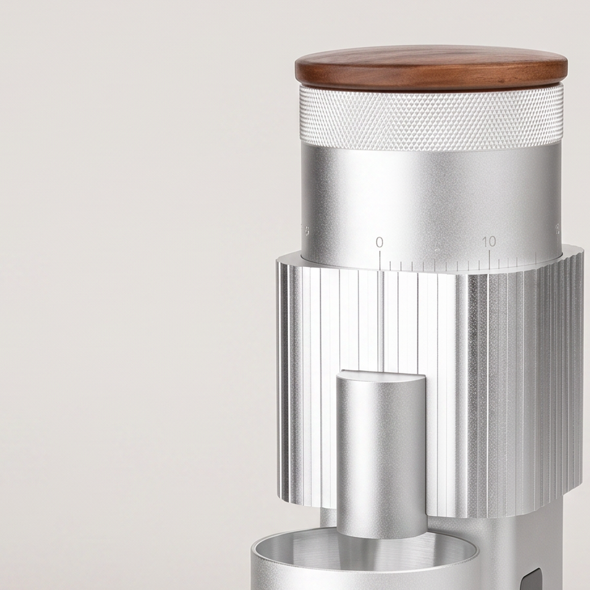 Close-up of the walnut lid and graduated ring of the silver CF Wisdom grinder